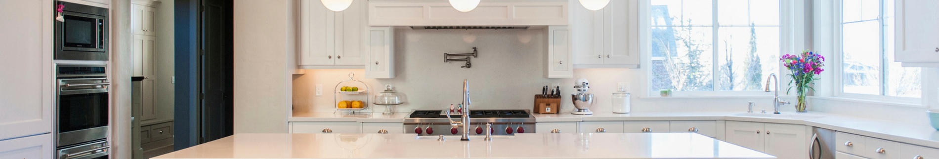 Light Colored Kitchen Backsplash Tile